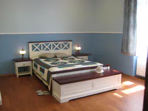 Provence Bedroom – Provençal style in pine, lime, beech, oak, ash or walnut, bed with drawers or lift-up storage, photo 5
